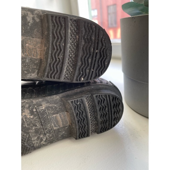 Authentic Burberry Wellington boots 37 EU - Picture 4 of 4